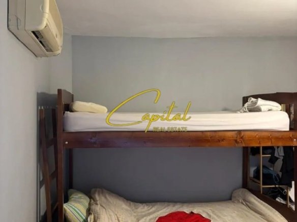 APARTAMENT ME QIRA 3+1 QENDER 1000 EURO