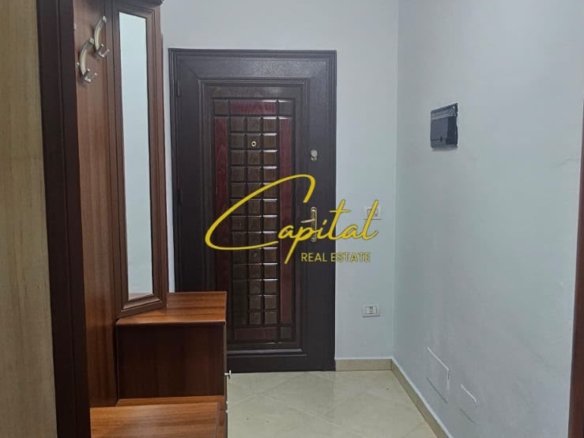 APARTAMENT ME QIRA 2+1 5 MAJI 50.000 LEKE