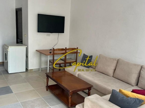 APARTAMENT ME QIRA 2+1 5 MAJI 40.000 LEKE