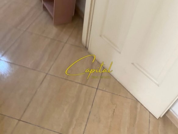 AMBIENT BIZNESI ME QIRA 93 M2 BULEVARDI ZHAN D’ARK 700 EURO