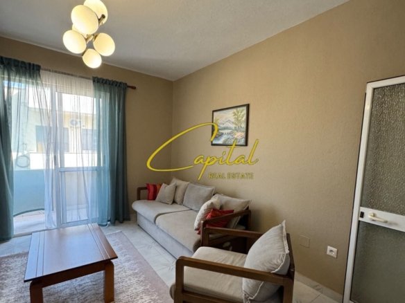 APARTAMENT ME QIRA 2+1 RRUGA E KAVAJES 50.000 LEKE