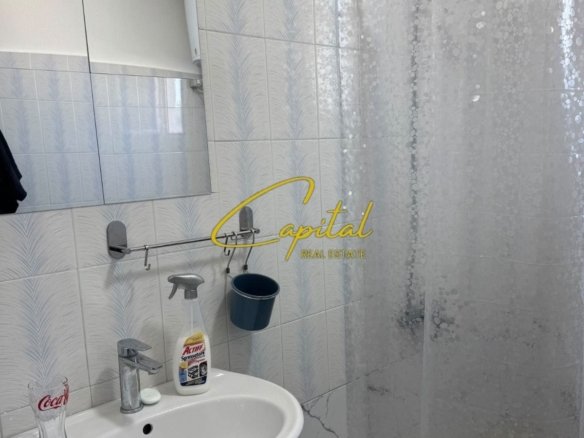 APARTAMENT ME QIRA 2+1 RRUGA E KAVAJES 50.000 LEKE