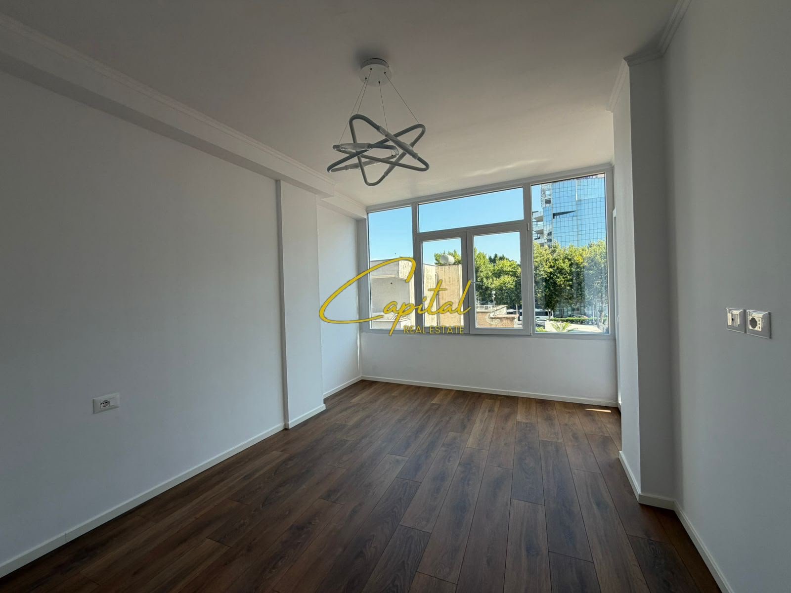 WhatsApp Image 2026-07-15 at 9.44.34 AM (5) SHITET APARTAMENT 1+1 RRUGA DRITAN HOXHA 128.000 EURO