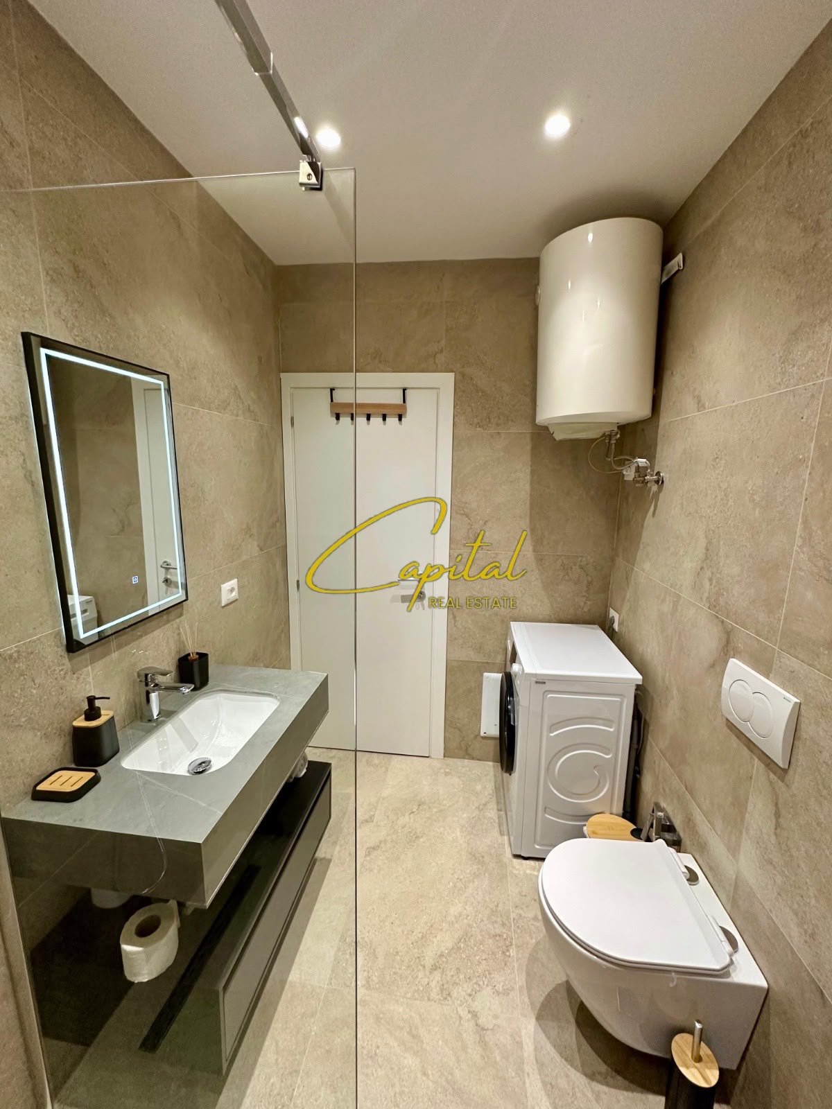 WhatsApp Image 2026-07-16 at 10.54.49 AM APARTAMENT ME QIRA 2+1 BULEVARDI BAJRAM CURRI 70.000 LEKE