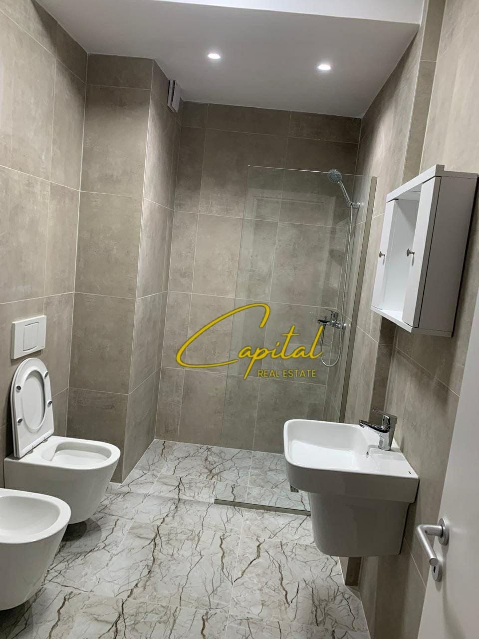 WhatsApp Image 2026-07-16 at 3.10.17 PM APARTAMENT ME QIRA 1+1 LAPRAKE 45.000 LEKE