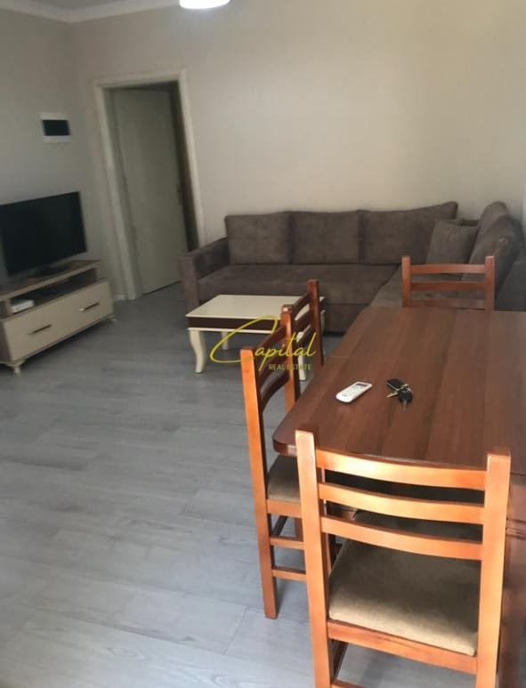 WhatsApp Image 2026-07-16 at 9.54.45 AM (1) APARTAMENT ME QIRA 1+1 ISH TREGU ELEKTRIK 40.000 LEKE