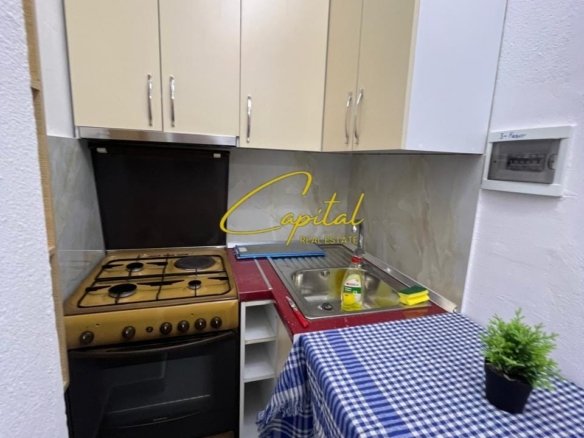GARSONIERE ME QIRA 50 M2 ISH PARKU 40.000 LEKE
