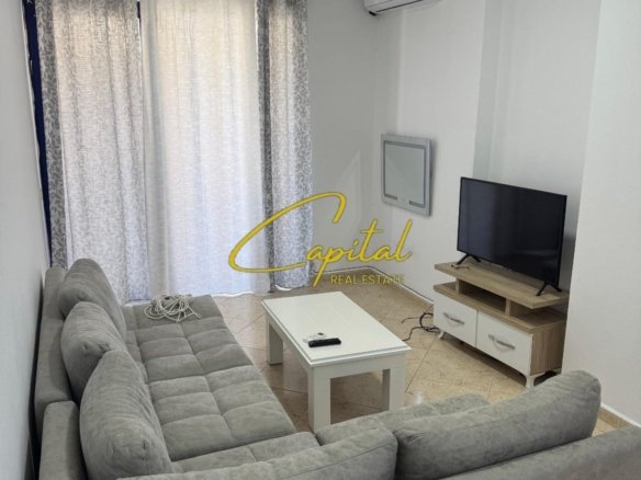 APARTAMENT ME QIRA 1+1 AMBASADA AMERIKANE 55.000 LEKE