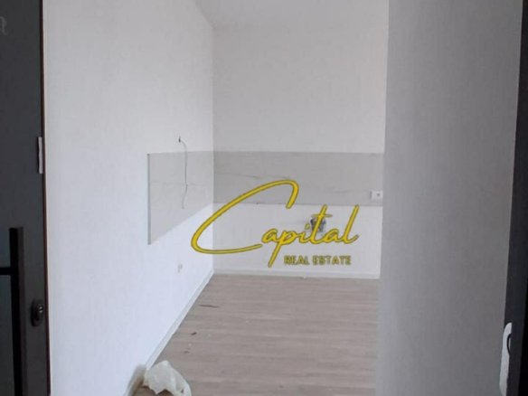APARTAMENT ME QIRA 2+1+2 5 MAJI 50.000 LEKE