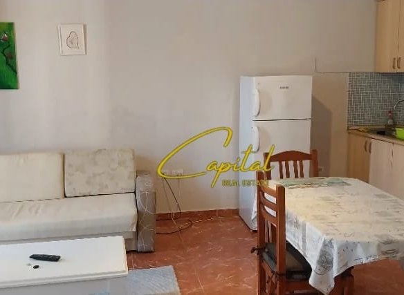 APARTAMENT ME QIRA 1+1 RRUGA E ELBASANIT 52.000 LEKE