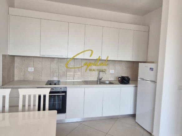 APARTAMENT ME QIRA 1+1 RRUGA E DIBRES 50.000 LEKE