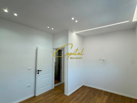 SHITET APARTAMENT 2+1 PAZARI I RI 168.000 EURO