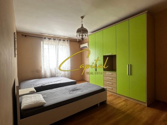 APARTAMENT ME QIRA 2+1 RRUGA KONGRESI I MANASTIRIT 50.000 LEKE