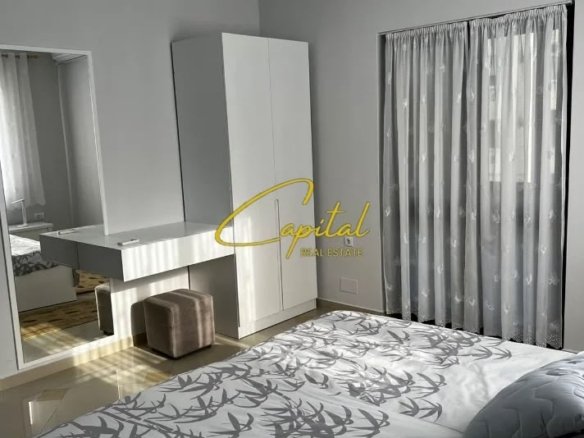 APATAMENT ME QIRA 1+1 SHKOLLA E BALETIT 700 EURO