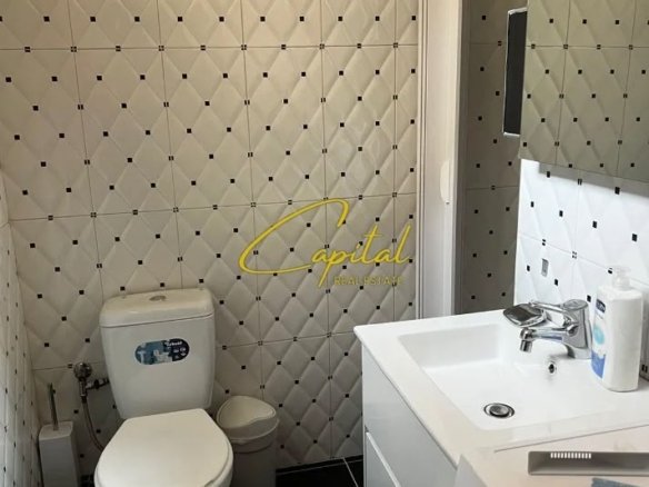 APATAMENT ME QIRA 1+1 SHKOLLA E BALETIT 700 EURO