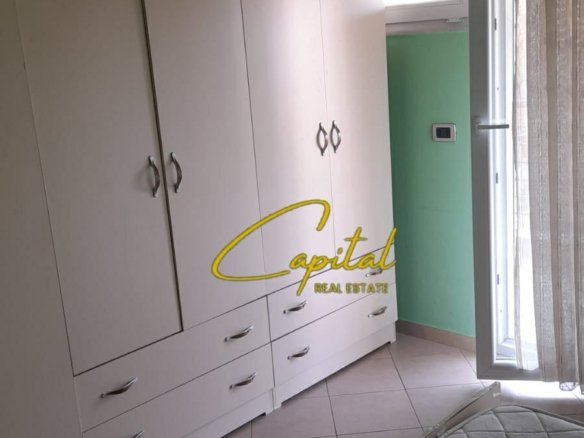 APARTAMENT ME QIRA 1+1 ISH TRGEU ELEKTRIK 55.000 LEKE