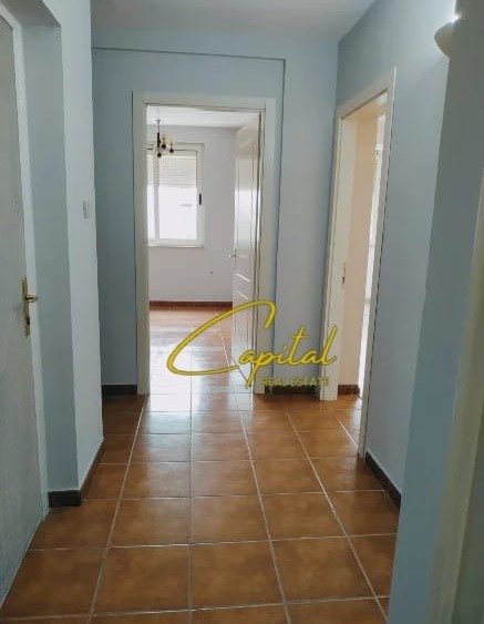 APARTAMENT ME QIRA 1+1 21 DHJETORI 600 EURO