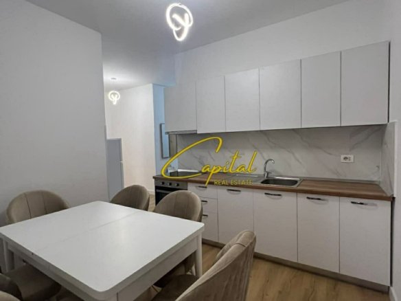 APARTAMENT ME QIRA 1+1 RRUGA E KAVAJES 65.000 LEKE