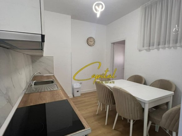 APARTAMENT ME QIRA 1+1 RRUGA E KAVAJES 65.000 LEKE
