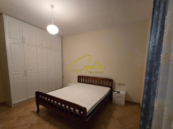 APARTAMENT ME QIRA 2+1 RRUGA E KOSOVAREVE 800 EURO