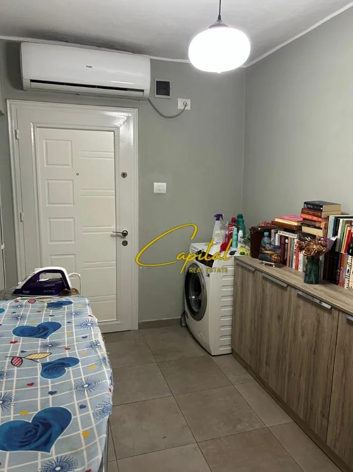 APARTAMENT ME QIRA 2+1 RRUGA FORTUZI 55.000 LEKE