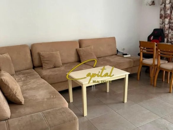 APARTAMENT ME QIRA 2+1 RRUGA FORTUZI 55.000 LEKE