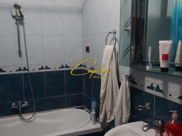 APARTAMENT ME QIRA 2+1 KOMBINAT 40.000 LEKE