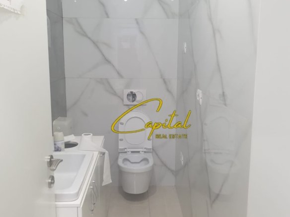 ZYRE ME QIRA 70 M2 RRUGA E KAVAJES 85.000 LEKE