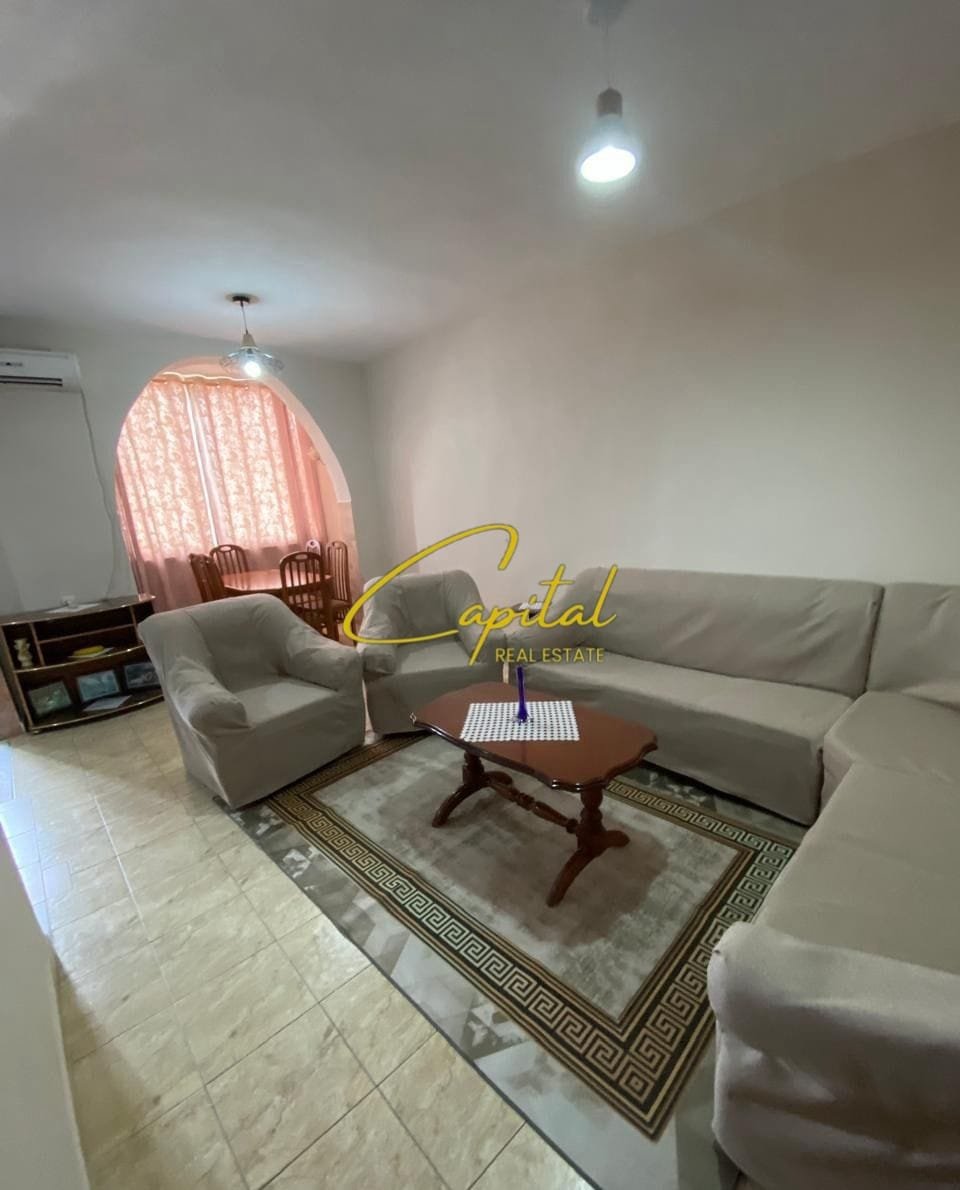 APARTAMENT ME QIRA 2+1 RRUGA ALI VISHA 68.000 LEKE