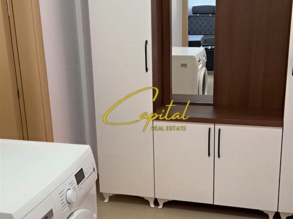 APARTAMENT ME QIRA 1+1 SHKOLLA E BASHKUAR 40.000 LEKE