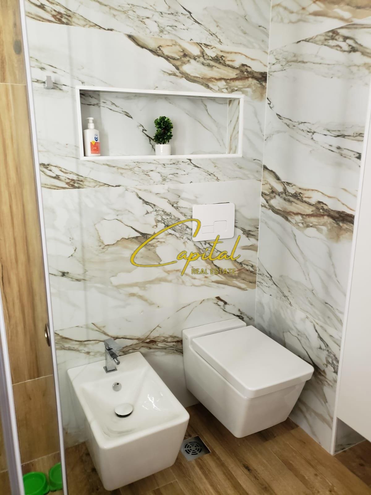 SHITET APARTAMENT 2+1 ASTIR 26.000.000 LEKE