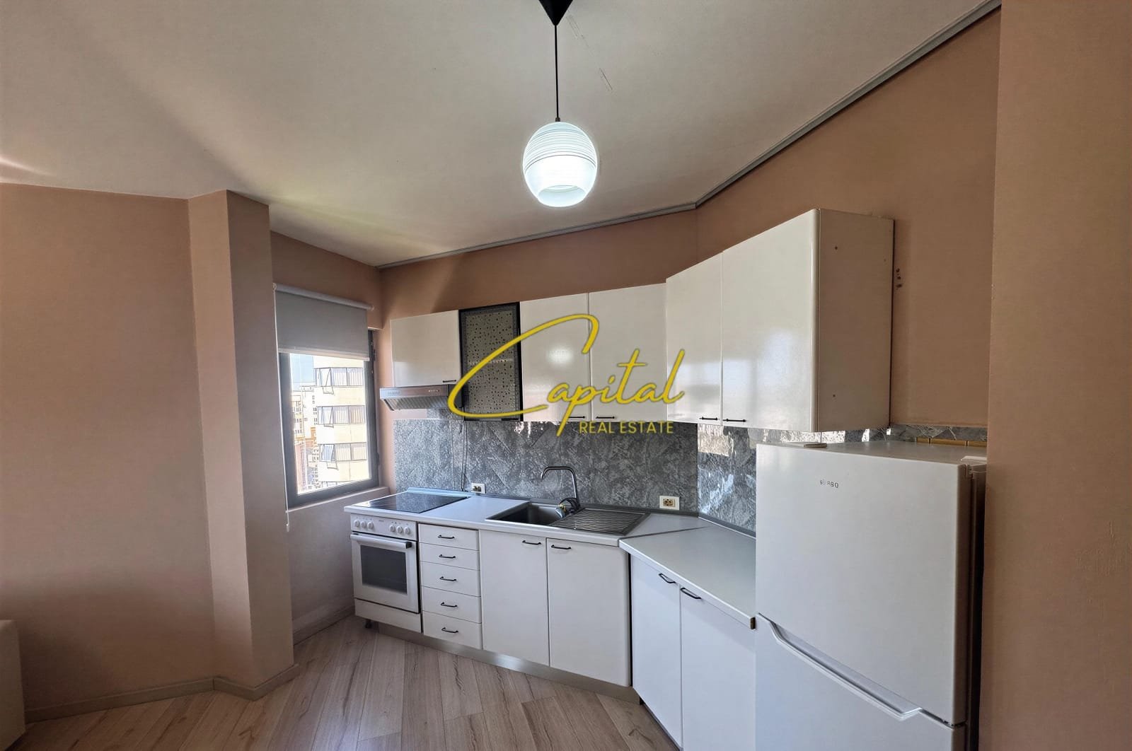 APARTAMENT ME QIRA 1+1 ISH STACIONI TRENIT 50.000 LEKE