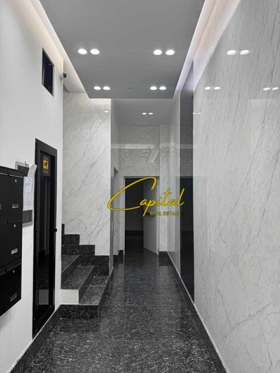 APARTAMENT ME QIRA 2+1 RRUGA E KOSOVAREVE 1.300 EURO