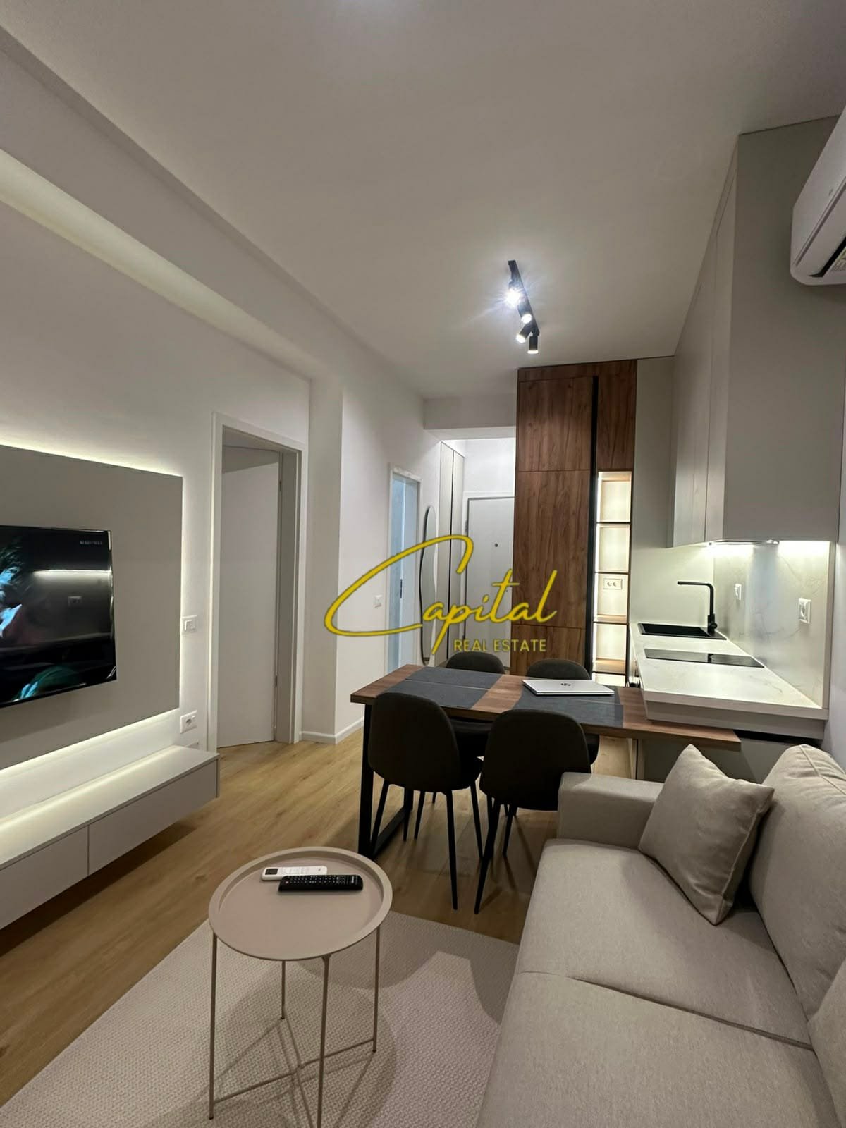 APARTAMENT ME QIRA 1+1 ALI DEMI 450 EURO