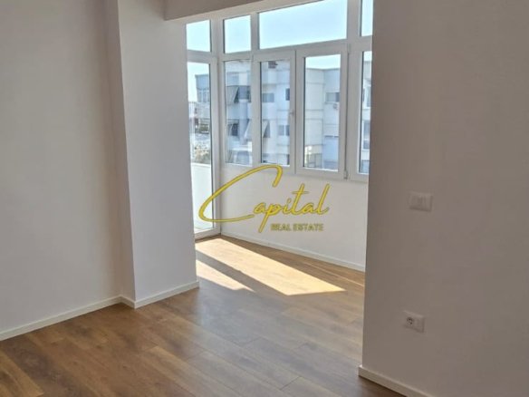 SHITET APARTAMENT 1+1 21 DHJETORI 165.000 EURO