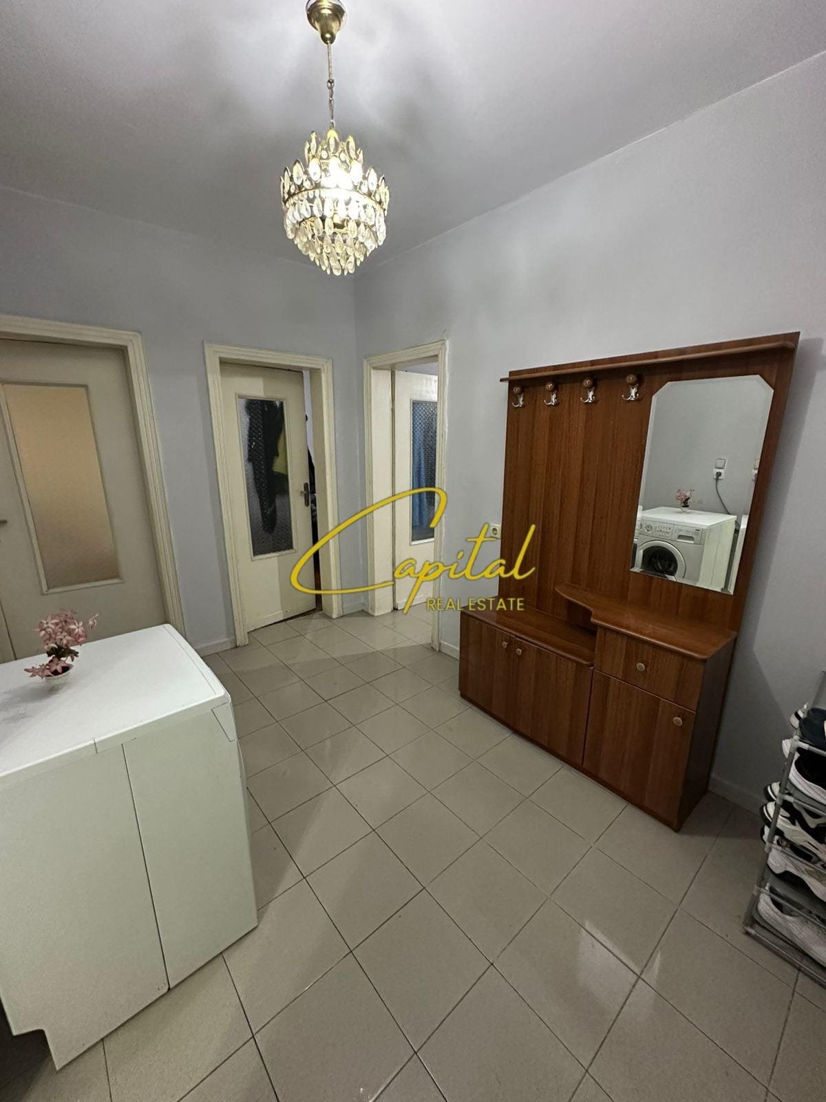 APARTAMENT ME QIRA 2+1 QENDER 50.000 LEKE