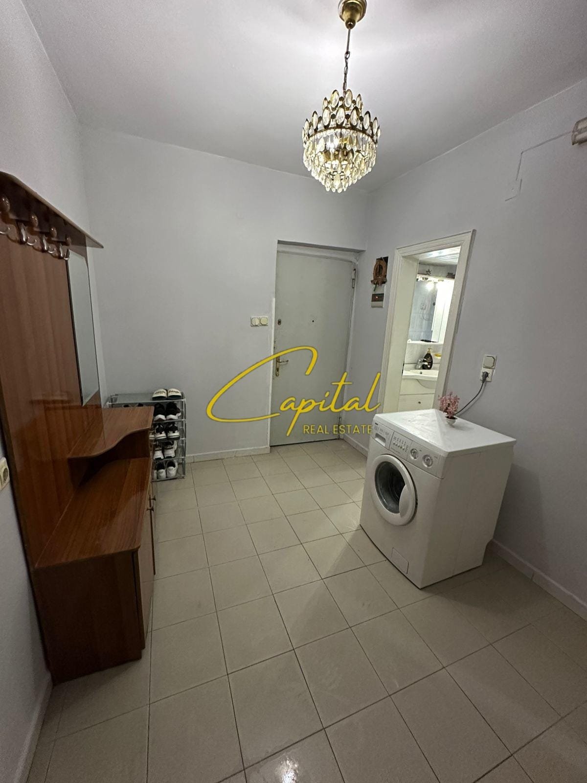 APARTAMENT ME QIRA 2+1 QENDER 50.000 LEKE