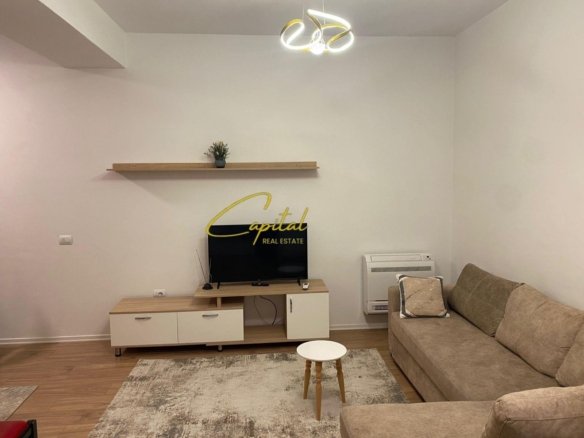 APARTAMENT ME QIRA 1+1 ALI DEMI 400 EURO