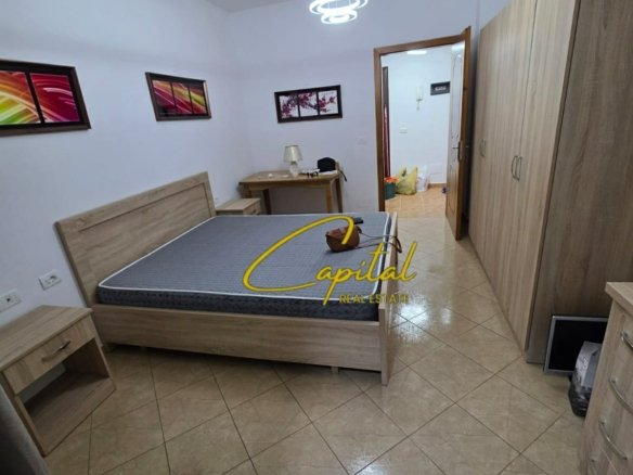 APARTAMENT ME QIRA 1+1 5 MAJI 50.000 LEKE