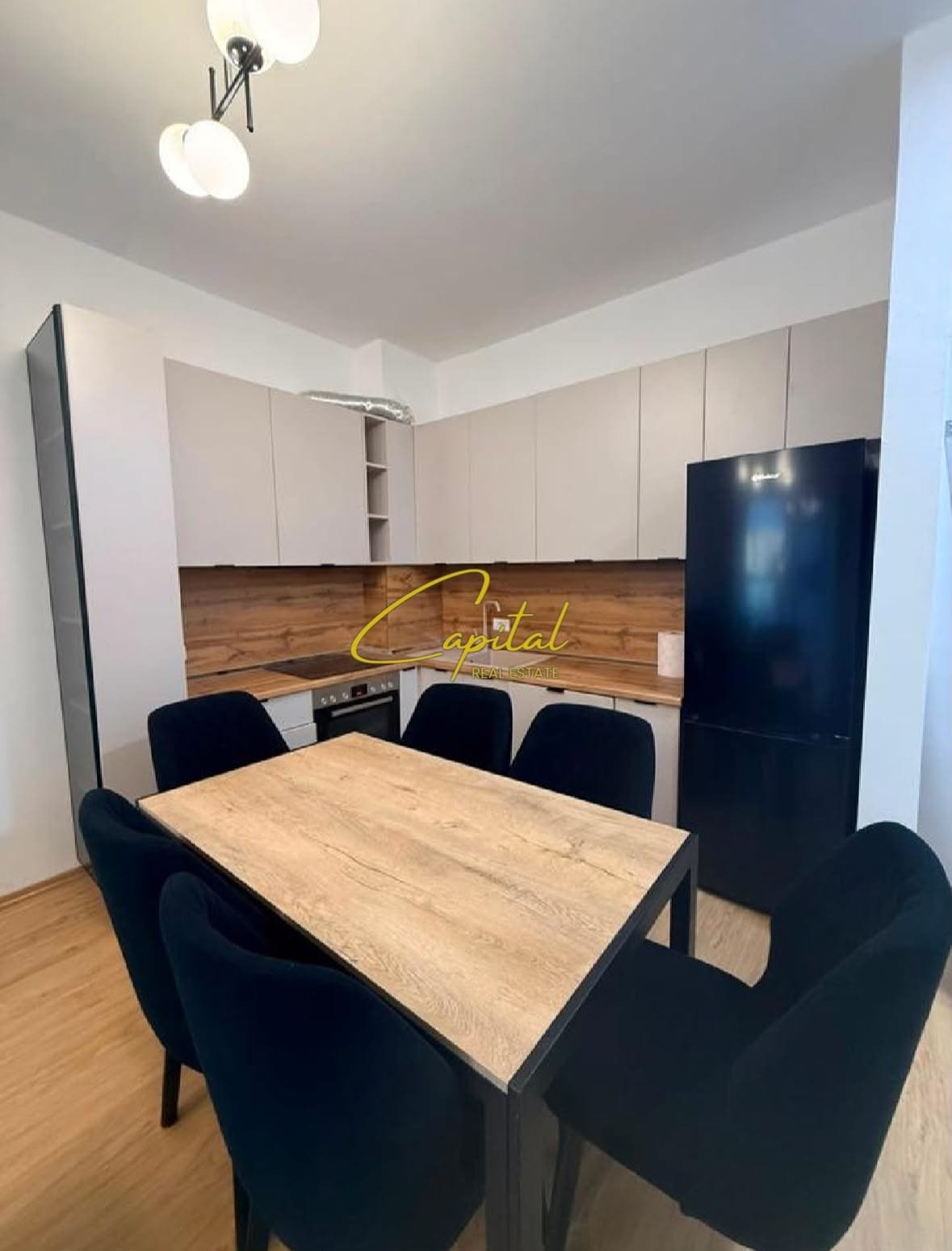 APARTAMENT ME QIRA 1+1 5 MAJI 55.000 LEKE