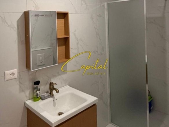 APARTAMENT ME QIRA 1+1 RRUGA E KOSOVAREVE 65.000 LEKE