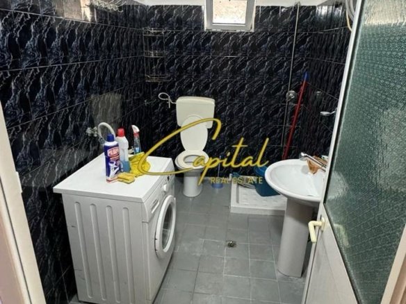 APARTAMENT ME QIRA 3+1 VASIL SHANTO 55.000 LEKE