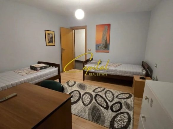 APARTAMENT ME QIRA 3+1+2 SHESHI SKENDBERBEJ 90.000 LEKE