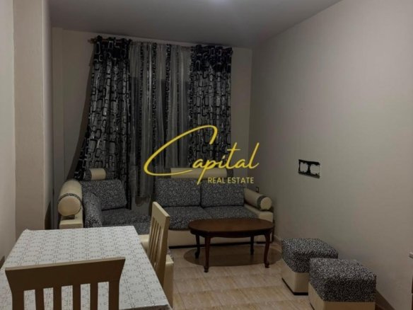 APARTAMENT ME QIRA 1+1 STADIUMI DINAMO 40.000 LEKE