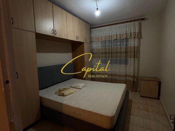APARTAMENT ME QIRA 1+1 STADIUMI DINAMO 40.000 LEKE
