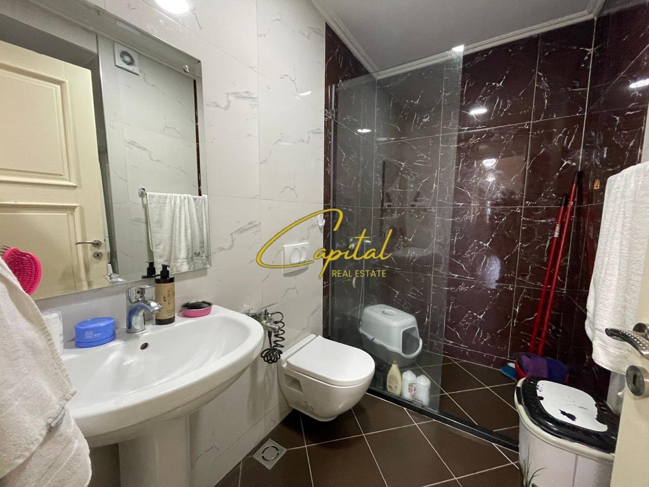 SHITE APARTAMENT 2+1 KOPSHTI BOTANIK 36.000.000 LEKE