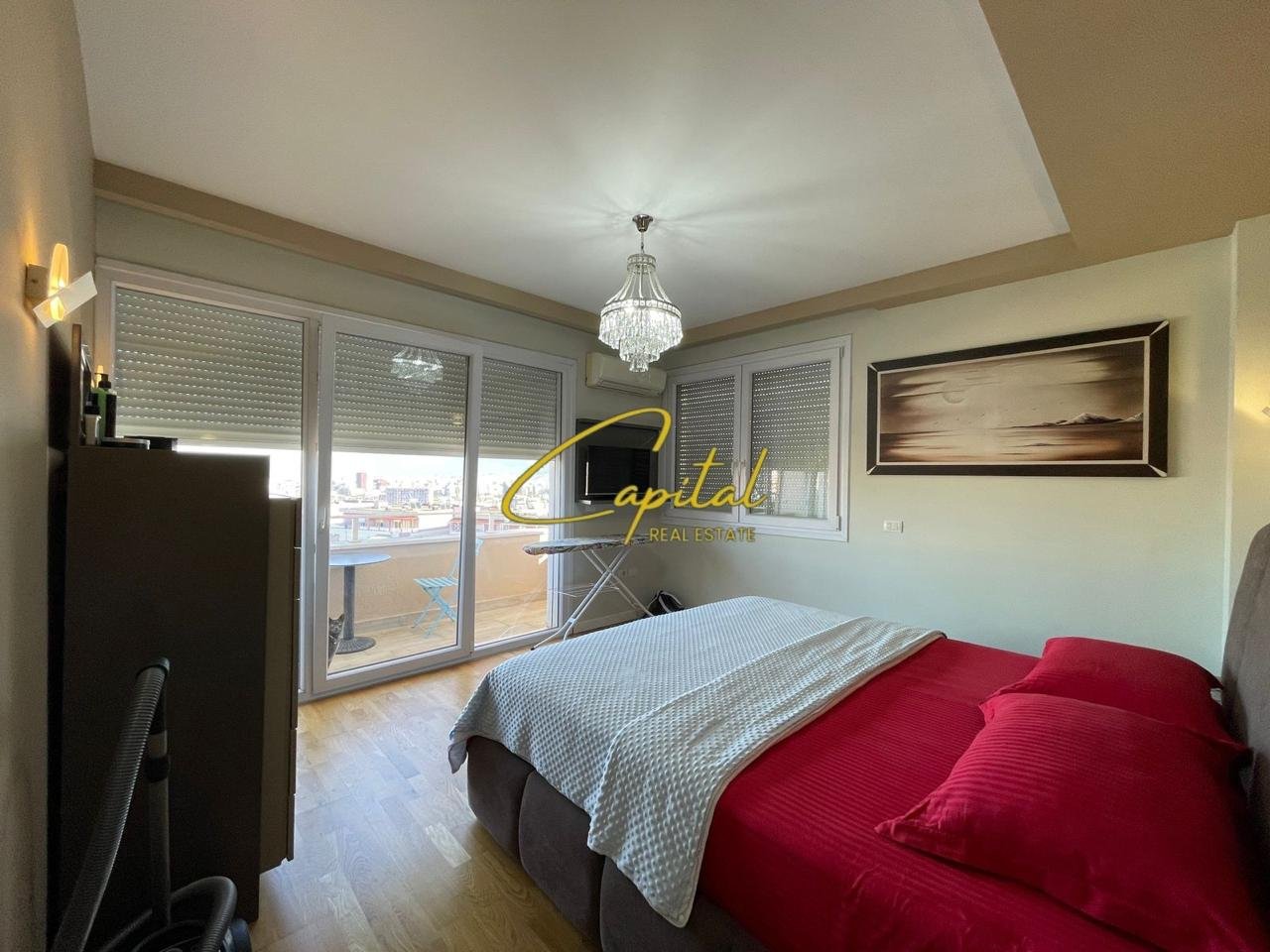 SHITE APARTAMENT 2+1 KOPSHTI BOTANIK 36.000.000 LEKE