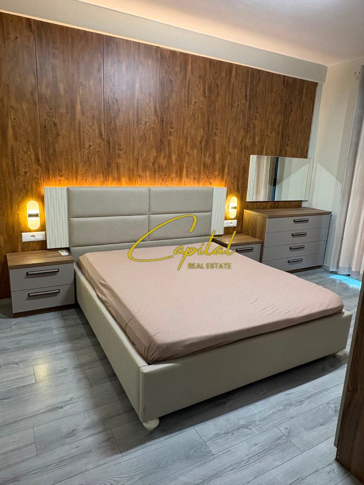 APARTAMENT ME QIRA 2+1+2 SPITALI AMERIKAN 3 70.000 LEKE