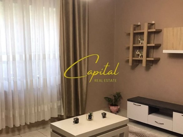 APARTAMENT ME QIRA 1+1 RRUGA FERIT XHAJKO 650 EURO