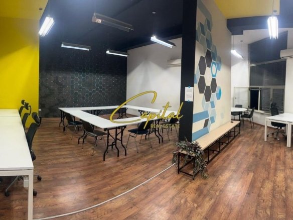 AMBIENT BIZNESI ME QIRA 140 M2 ISH BLLOKU 250.000 EURO